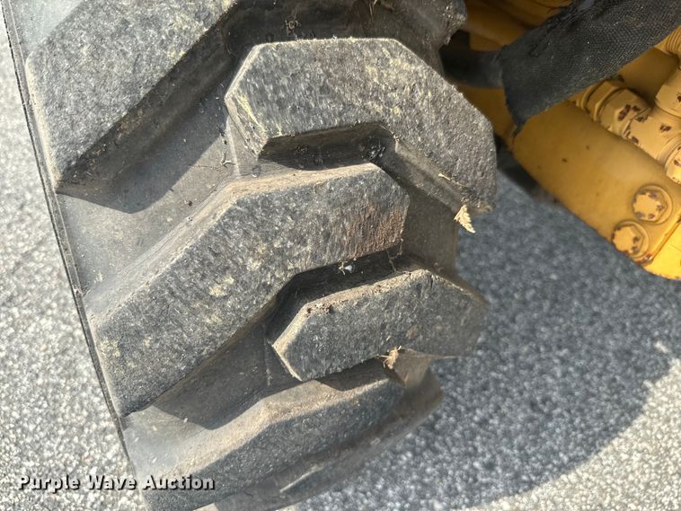 image for item EK1402 2007 Vermeer RT450 trencher