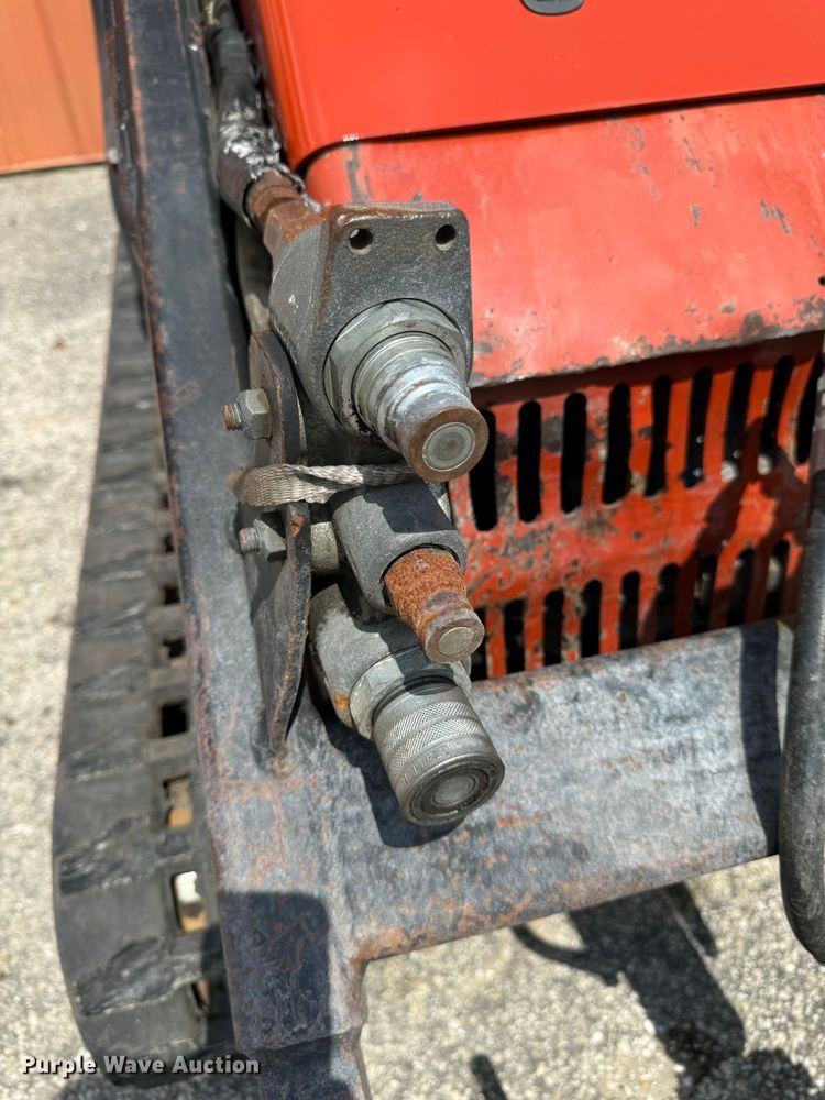 image for item EK1403 2006 Ditch Witch SK650 compact utility loader