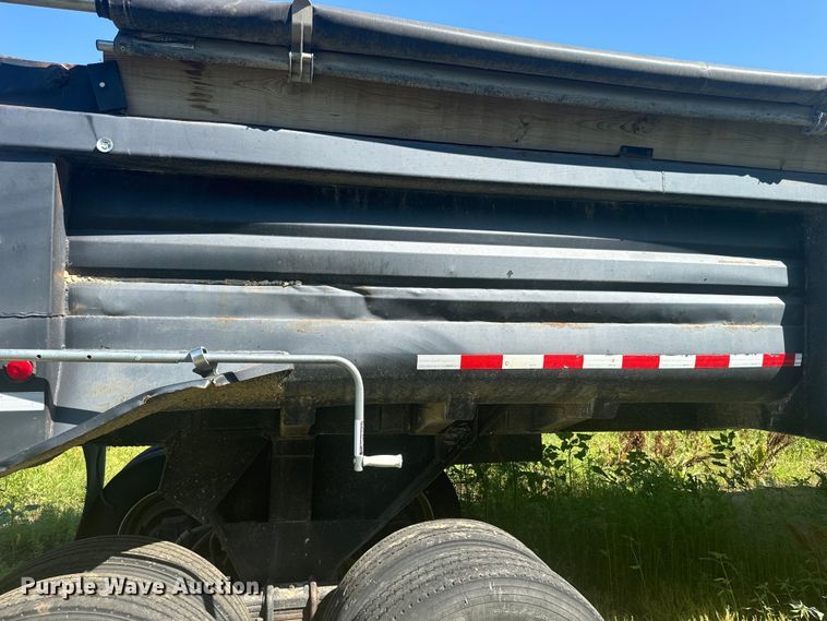 image for item EK1413 1994 Lufkin  end dump pup trailer