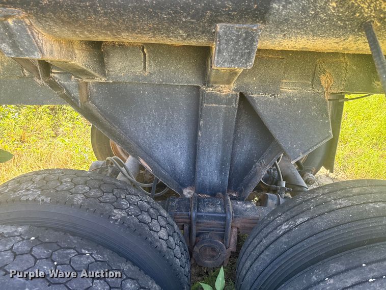 image for item EK1413 1994 Lufkin  end dump pup trailer