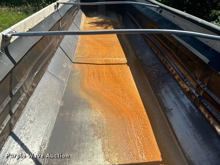 image for item EK1413 1994 Lufkin  end dump pup trailer