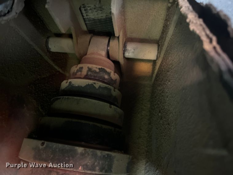 image for item EK1413 1994 Lufkin  end dump pup trailer