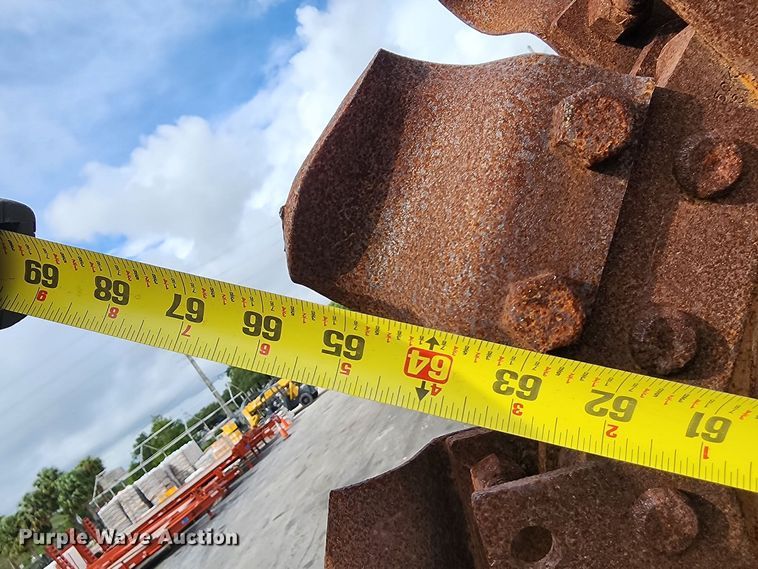 image for item EK1497 2005 Ditch Witch RT40 trencher