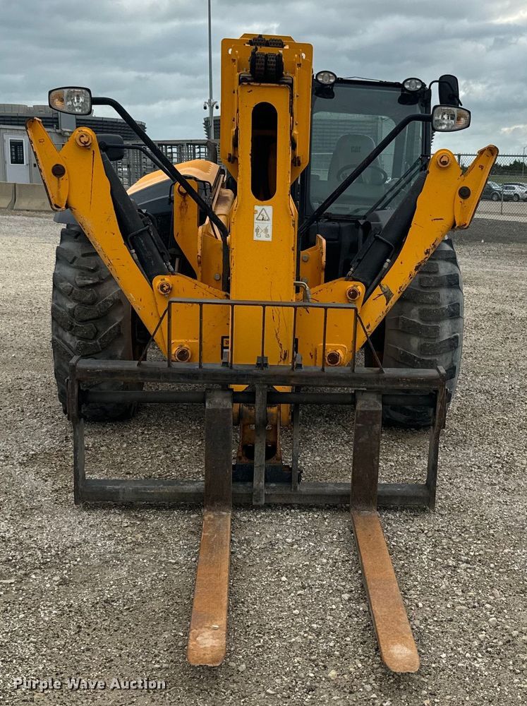 image for item EK1498 2014 JCB 510-56 telehandler
