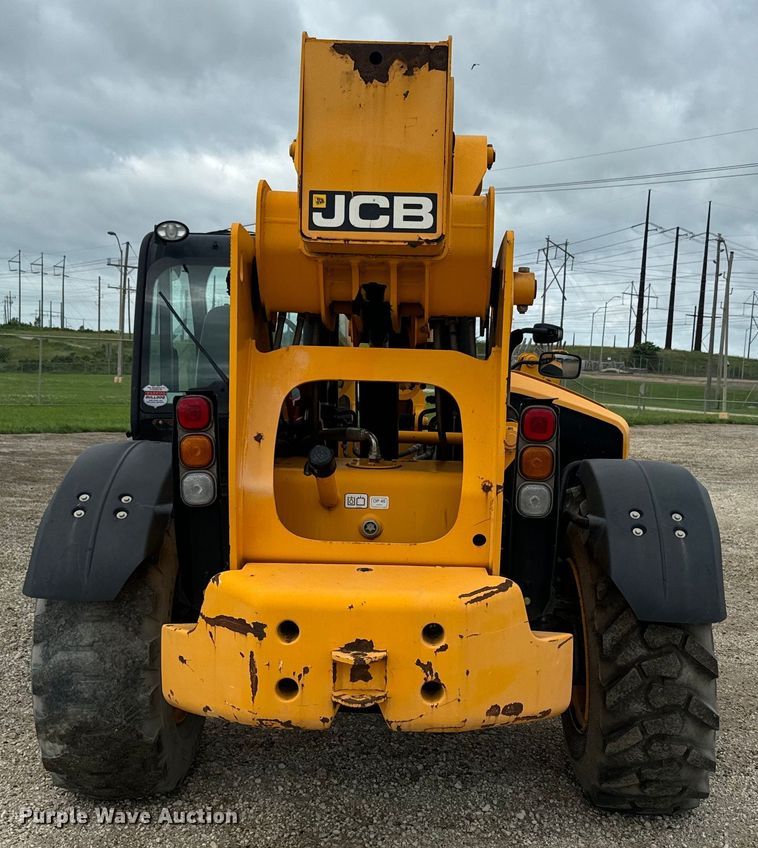 image for item EK1498 2014 JCB 510-56 telehandler
