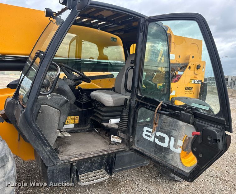 image for item EK1498 2014 JCB 510-56 telehandler