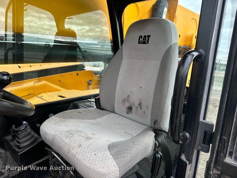 image for item EK1498 2014 JCB 510-56 telehandler
