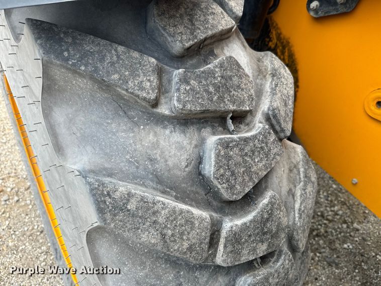 image for item EK1498 2014 JCB 510-56 telehandler