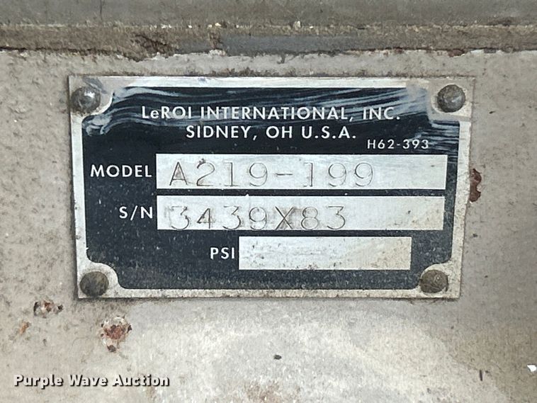 image for item EK4430 1999 LeRoi Q125DJ-E air compressor