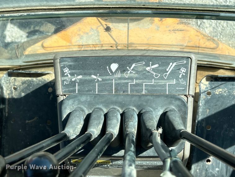 image for item EK4694 2012 Case 580 Super N backhoe