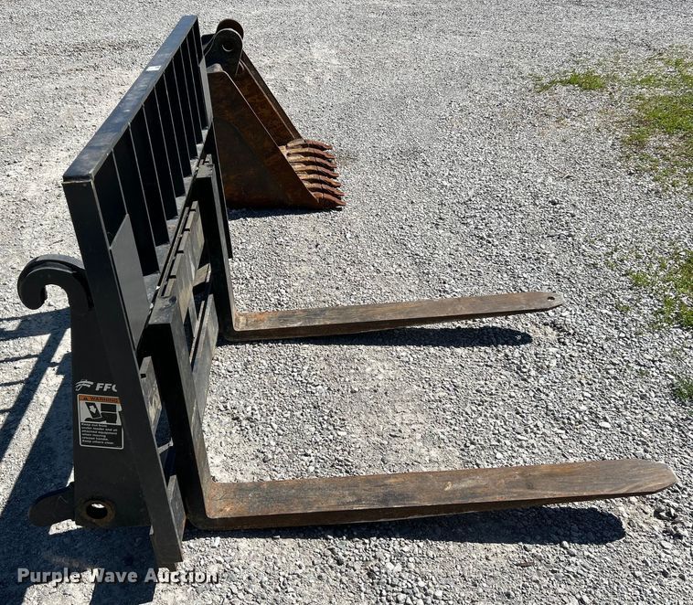 image for item EK4694 2012 Case 580 Super N backhoe