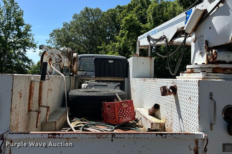 image for item EK4695 1990 GMC C6000 utility / service truck