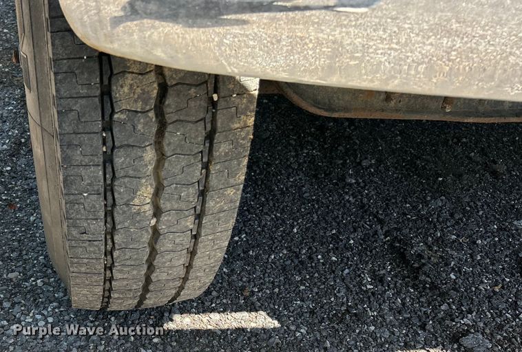 image for item EK4695 1990 GMC C6000 utility / service truck