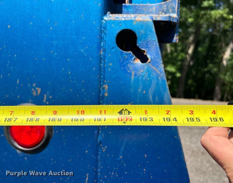 image for item EK4700 2009 Sterling L9500 dump truck