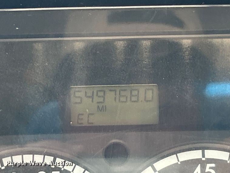 image for item EK4700 2009 Sterling L9500 dump truck