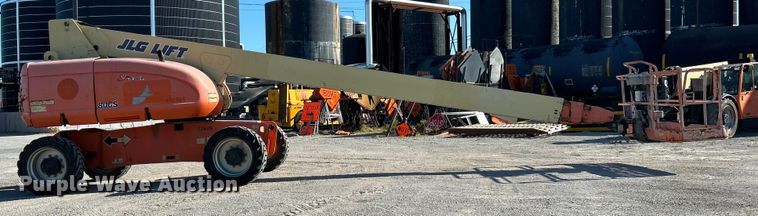image for item EK4702 2005 JLG 800S boom lift