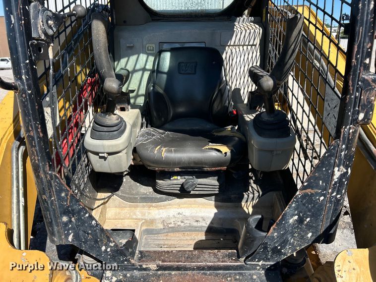 image for item EK4704 2009 Caterpillar  289C tracked skid steer loader