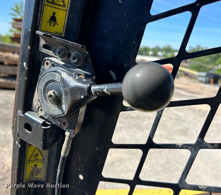 image for item EK4704 2009 Caterpillar  289C tracked skid steer loader