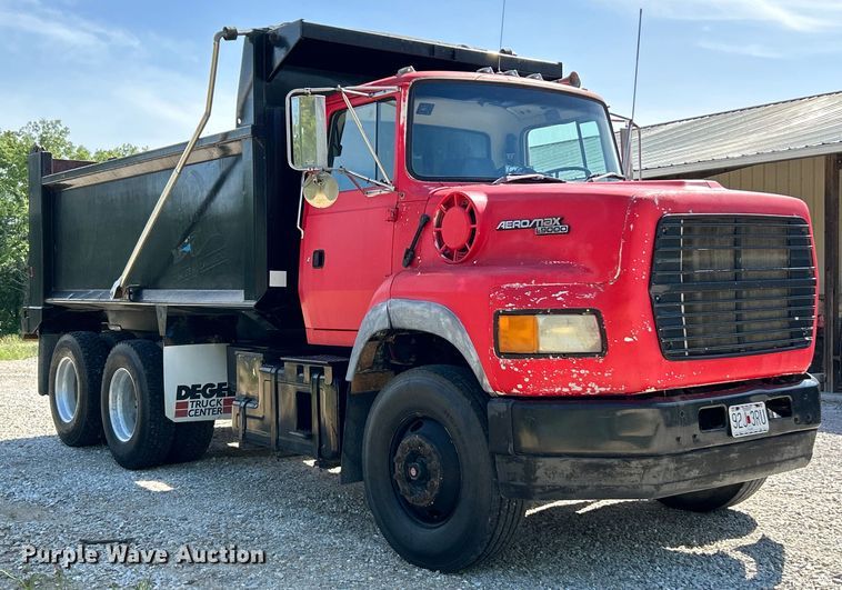 image for item EK4732 1995 Ford Aeromax L9000 dump truck