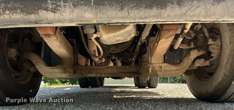 image for item EK4732 1995 Ford Aeromax L9000 dump truck