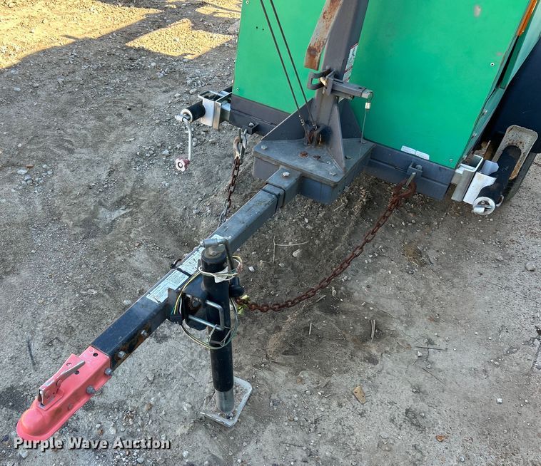 image for item EK4760 2012 Magnum MLT3060 light plant