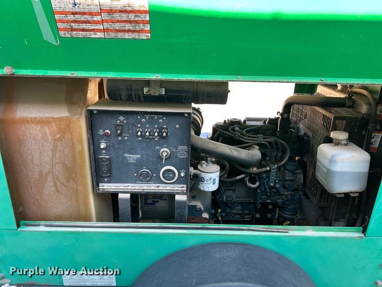 image for item EK4760 2012 Magnum MLT3060 light plant