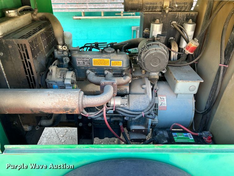 image for item EK4760 2012 Magnum MLT3060 light plant