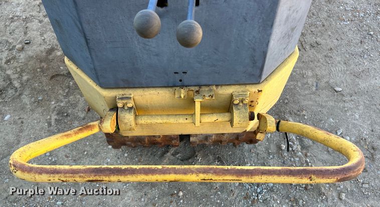 image for item EK4761 Bomag BW85 trench compactor