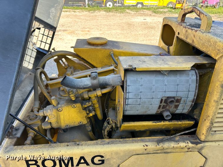 image for item EK4761 Bomag BW85 trench compactor