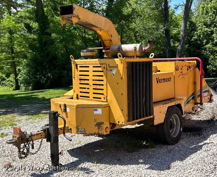 image for item EK4787 2008 Vermeer BC1800XL wood chipper