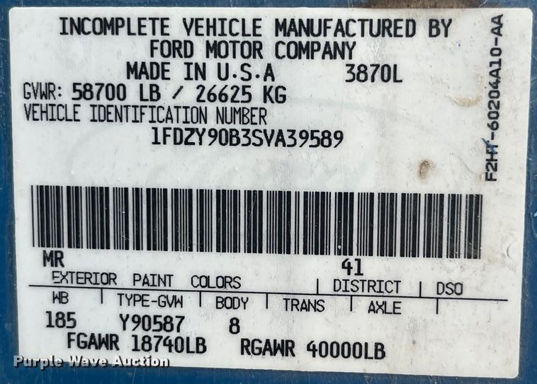image for item EK8587 1995 Ford LTS9000 vacuum truck