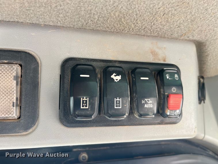 image for item EK8667 2019 Caterpillar  279D3 tracked skid steer loader