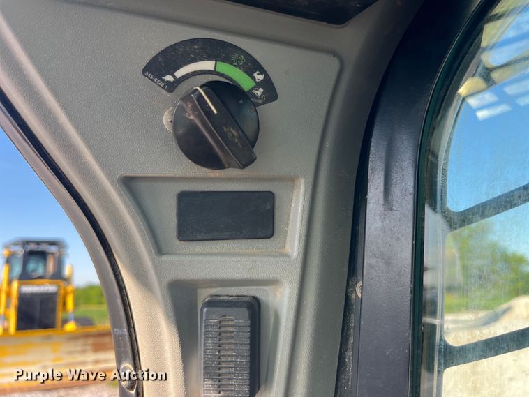 image for item EK8667 2019 Caterpillar  279D3 tracked skid steer loader