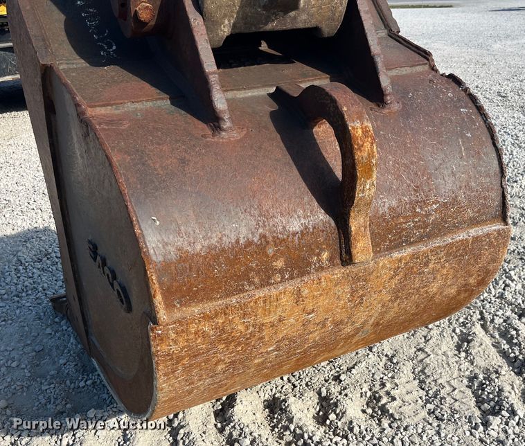 image for item EK8668 2019 Komatsu PC210LC-11 excavator