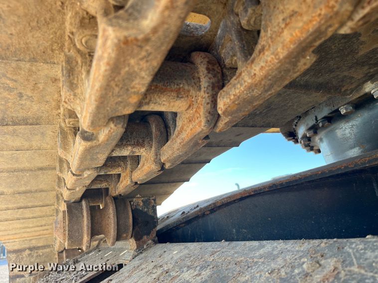 image for item EK8668 2019 Komatsu PC210LC-11 excavator