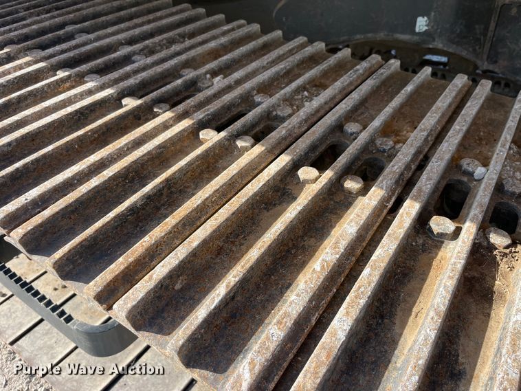 image for item EK8668 2019 Komatsu PC210LC-11 excavator