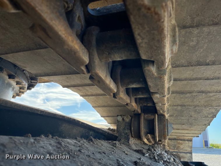 image for item EK8668 2019 Komatsu PC210LC-11 excavator