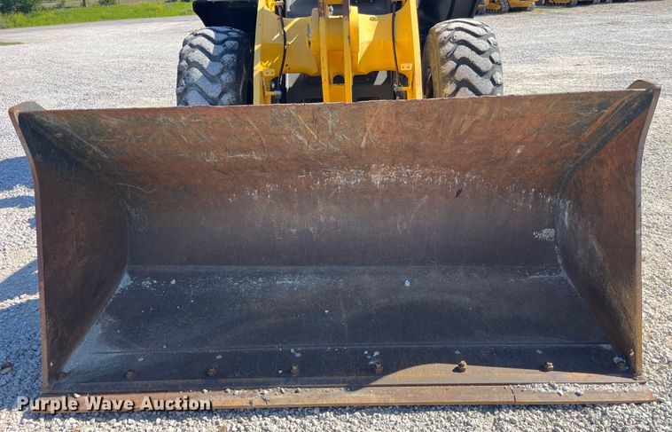 image for item EK8670 2018 Komatsu WA320-8 wheel loader