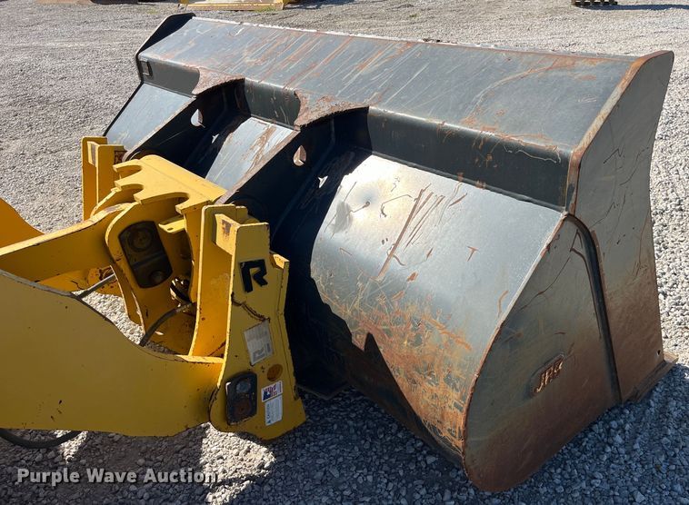 image for item EK8670 2018 Komatsu WA320-8 wheel loader