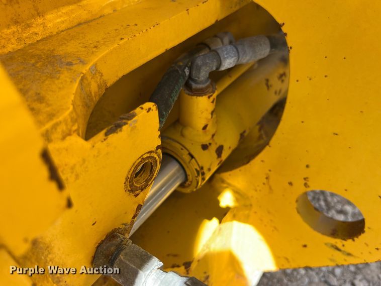 image for item EK8670 2018 Komatsu WA320-8 wheel loader