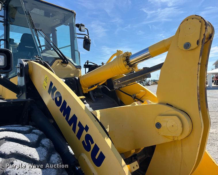 image for item EK8670 2018 Komatsu WA320-8 wheel loader