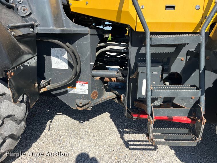 image for item EK8670 2018 Komatsu WA320-8 wheel loader