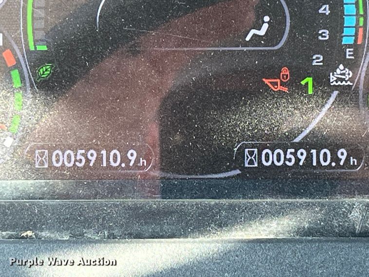 image for item EK8670 2018 Komatsu WA320-8 wheel loader