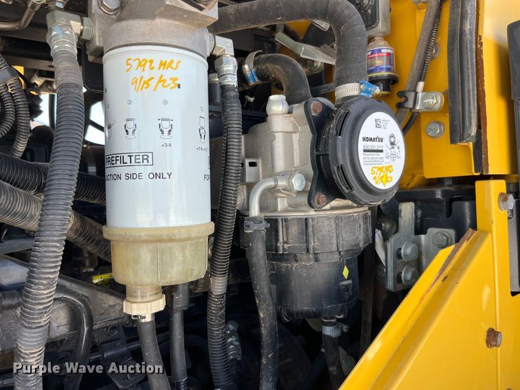 image for item EK8670 2018 Komatsu WA320-8 wheel loader