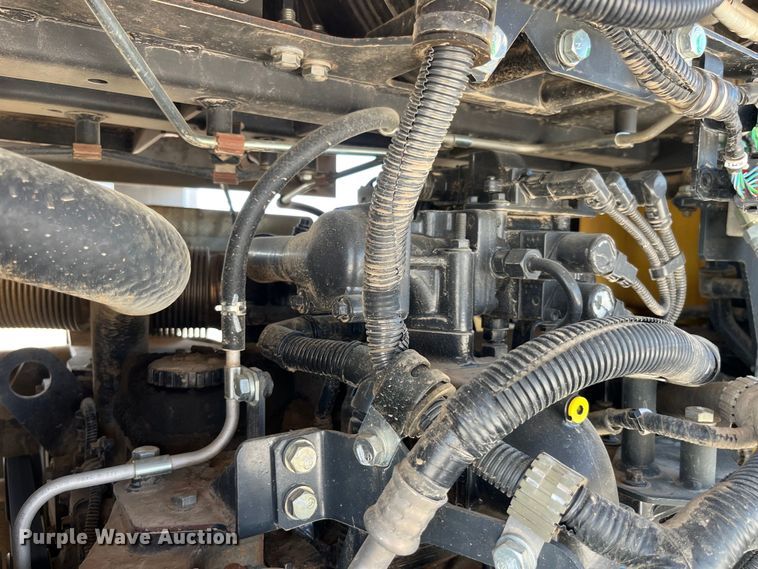 image for item EK8670 2018 Komatsu WA320-8 wheel loader