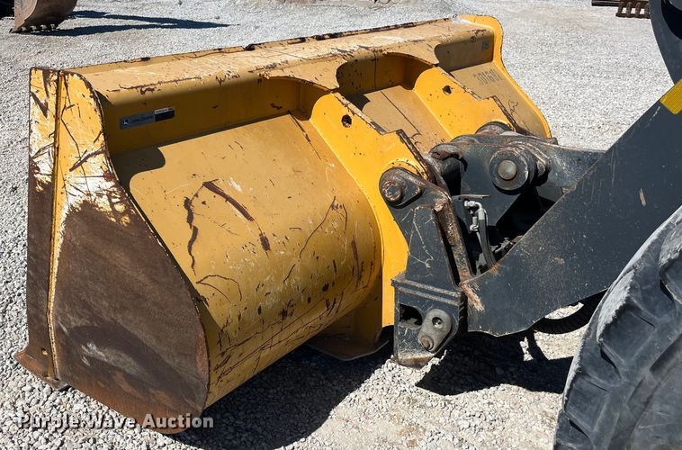 image for item EK8671 2017 John Deere 544K-II wheel loader