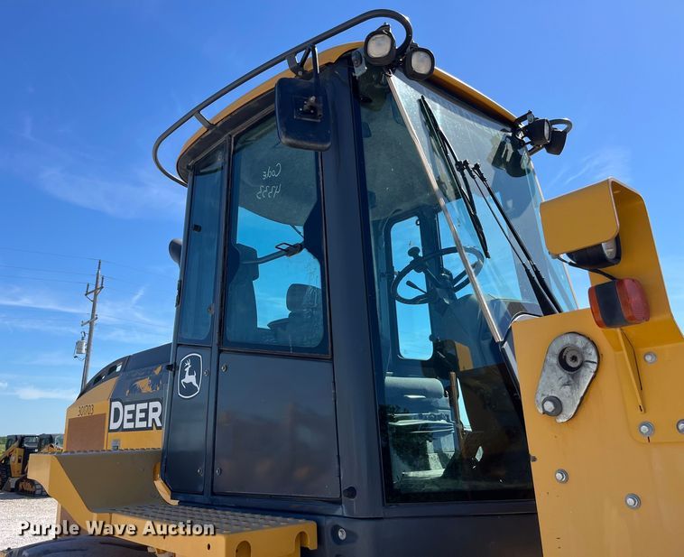 image for item EK8671 2017 John Deere 544K-II wheel loader