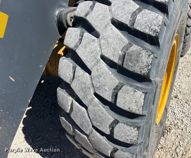 image for item EK8671 2017 John Deere 544K-II wheel loader