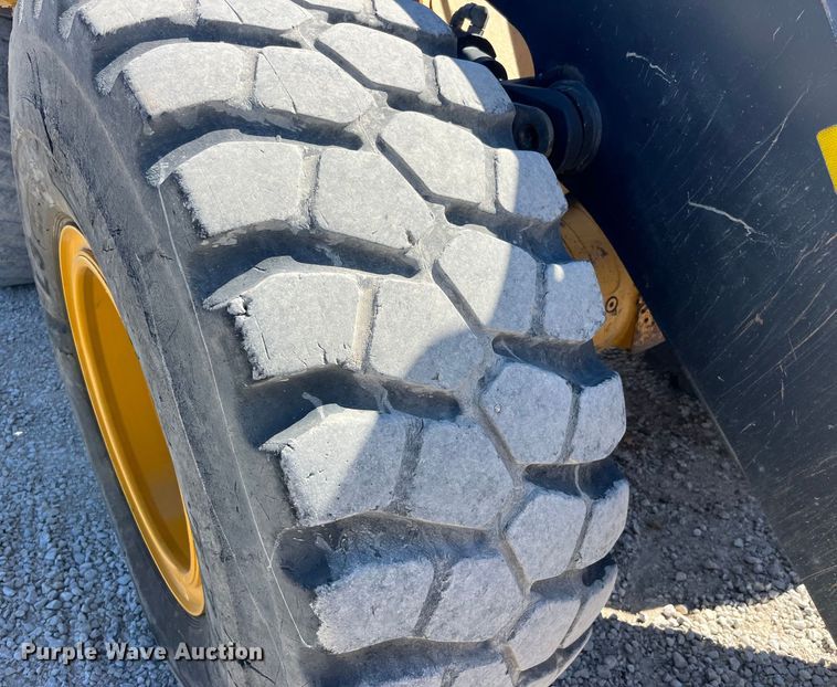 image for item EK8671 2017 John Deere 544K-II wheel loader