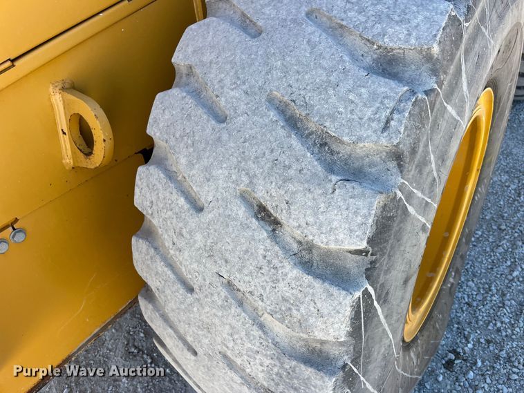 image for item EK8671 2017 John Deere 544K-II wheel loader